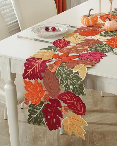 AILUOQI Herbstdekorationen für Zuhause, Herbst-Tischläufer, 91,4 cm lang, mit besticktem Ahornblatt, Thanksgiving-Dekorationen für Esszimmer, Küche, Tisch, saisonale Feiertage, Ernte, Party-Dekoration AILUOQI Herbstdekorationen für Zuhause, Herbst-Tischläufer, 91,4 cm lang, mit besticktem Ahornblatt, Thanksgiving-Dekorationen für Esszimmer, Küche, Tisch, saisonale Feiertage, Ernte, Party-Dekoration von AILUOQI