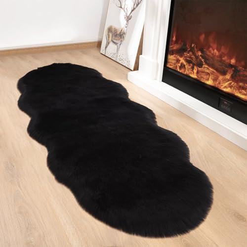 AIMECO kunstfell Teppich Faux Lammfell Schaffell Teppich Flauschiger Haarig Wohnzimmer Deko Weicher Fell Carpet für Stühle Sofa Schlafzimmer Kinderzimmer. Schwarz 60 x 220 cm von AIMECO