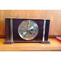 Metamec Vintage Uhr - Mantel Regal Recycelte Batterie von AKClocks