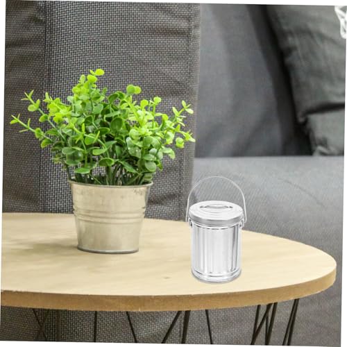 AKOOSY Mini Metalleimer mit Deckel Kompakter Schreibtisch Mülleimer für Büro und Zuhause Stilvoller Vielseitiger Abfalleimer für Kleine Abfälle Einfach zu Reinigen für Schlafzimmer und von AKOOSY