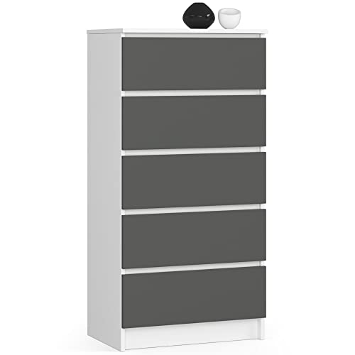 AKORD Kommode K60 mit 5 Schubladen | für das Wohnzimmer Schlafzimmer Schrank Büro Arbeitszimmer | Modernes Funktionales Design | B60 x H121 x T40 cm, Gewicht 39kg | Weiß/Graphitgrau von AKORD