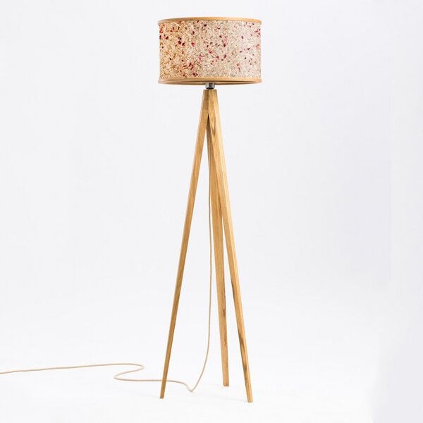 ALMUT von Wildheim Stehlampe aus Eiche mit Lampenschirm aus 100 % Almheu made in the Alps von ALMUT von Wildheim