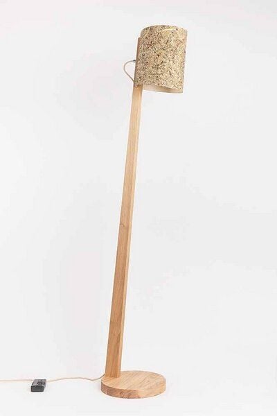 ALMUT von Wildheim Dimmbare Stehleuchte aus Eiche Lampenschirm aus Naturmaterialien ALMUT von Wildheim Dimmbare Stehleuchte aus Eiche Lampenschirm aus Naturmaterialien von ALMUT von Wildheim