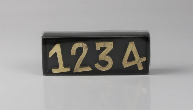 AM Design Deko-Schriftzug Kerzenstecker, aus Aluminium, 2er Set von AM Design