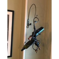 Bio Hanginging Wine Rack von AMKironworks