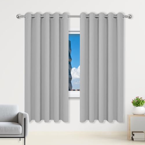 AMZERO Verdunkelungsgardine/Wohnzimmer Vorhänge 135 x 130 cm Wärmeisolierend Kälteschutz Sonnenschutz Blackout Curtain Verdunkelung mit Ösen, Waschbar für Wohnzimmer Schlafzimmer, Hellgrau von AMZERO