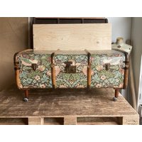 Einzigartig William Morris Steamer Stämme Couchtisch | Upcycling Möbel Perfekt Als Vintage Spielzeugtruhe Decke Aufbewahrung Bank Oder Truhe Einzigartig William Morris Steamer Stämme Couchtisch | Upcycling Möbel Perfekt Als Vintage Spielzeugtruhe Decke Aufbewahrung Bank Oder Truhe von AMflorence