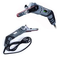 Hand - hält den YL-330 Typ 6-Gang-Bandschleifer, eine kleine, tragbare Metallschleif- und Poliermaschine für Anfänger Hand - hält den YL-330 Typ 6-Gang-Bandschleifer, eine kleine, tragbare Metallschleif- und Poliermaschine für Anfänger von ANDYOU