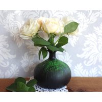 Vintage Glasflasche Enghalsvase Gefärbtes Glas Schwarz-Grün Kürbisflasche Blumenvase Glasvase Tischvase von ANadelchen
