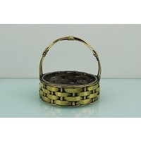 Jugendstil Kleiner Messing Webkorb Mit Glaseinsatz von MastorasAntiques