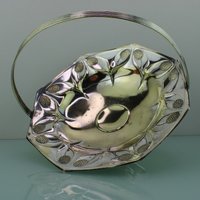 Jugendstil Versilberter Blumenkorb Von Argentor von MastorasAntiques