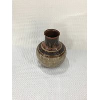 Vintage Steingut Vase Signiert Jrc - 18 cm Hoch X 15 Durchmesser von APPsVintage