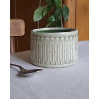 Kleine Handgefertigte Keramik Servierschalen Für Frühstück, Geschirr Müsli/Dessert Snacks in Waldgrün Pastell von APTBCERAMICS