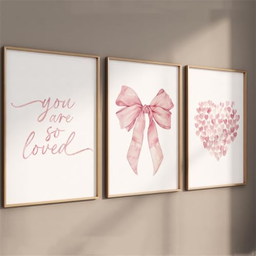 3er Poster Set Rosa Deko, Romantic Pink Poster Schmetterling Bild Teenager Zimmer, Frühling Dopamin Decor Wandposter Mädchen Ohne Rahmen Leinwand Moderne Abstrakte Bilder Wanddeko (50x70 cm,#01) von AQCQDQ