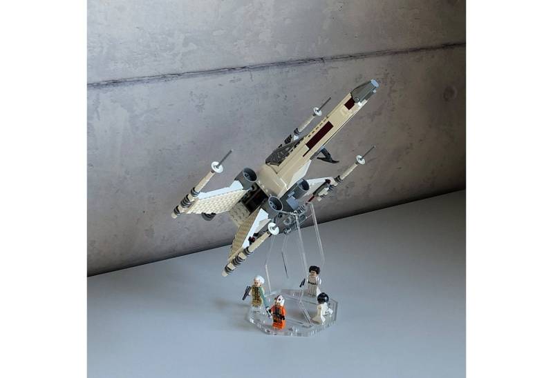 AREA17 Standfuß Acryl Display Stand für LEGO 75301 Luke Skywalker's X-Wing Fighter (3 Größen wählbar -, Ausstellungsständer verschiedene Winkel und Positionen einstellbar), Passend für LEGO 75301 und viele weitere Modelle von AREA17