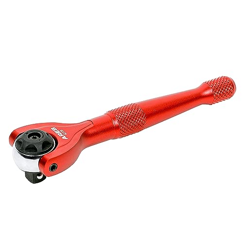 ARES 42108 - Rot 1/4 Zoll Antrieb 90 Zähne Mini Schwenkkopf Ratsche - 250 Grad Drehgelenk mit Rastkugel für Steckschlüsselhaltung - 4 Grad Sweep für enge Räume von ARES