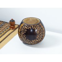 Handgeschnitzte Yerba Mate Gourd Sun Design - Inklusive 2 Strohhalme Bombillas Handgemacht in Argentinien von ARGTHGS