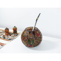 Handgeschnitzte Yerba Mate Kürbis Blumen Design - Inklusive 2 Strohhalme Bombillas Handgemacht in Argentinien von ARGTHGS