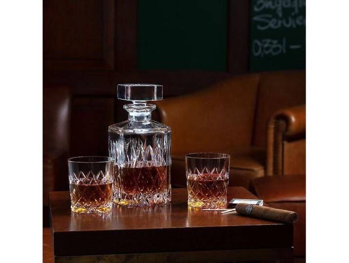 ARNSTADT KRISTALL Karaffe Whisky Karaffe Venedig (25 cm) - Kristallglas mundgeblasen · von Hand, (1-tlg) von ARNSTADT-KRISTALL