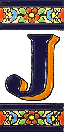 Schilder mit Zahlen und Nummern auf vielfarbiger Keramikkachel. Handgemalte Kordeltechnik fuer Schilder mit Namen, Adressen und Wegweisern. Persoenlich gestaltbarer Text. Design FLORES MEDIANO 10,9cm x 5,4 cm (BUCHSTABEN "J"). Schilder mit Zahlen und Nummern auf vielfarbiger Keramikkachel. Handgemalte Kordeltechnik fuer Schilder mit Namen, Adressen und Wegweisern. Persoenlich gestaltbarer Text. Design FLORES MEDIANO 10,9cm x 5,4 cm (BUCHSTABEN "J"). von ART ESCUDELLERS