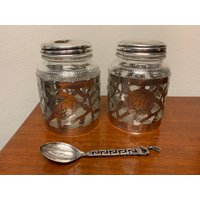 Antikes Paar Silberner Zuckerdosen Mit Silbernem Löffel. Muttertag. Tischdekoration. Geschirr. Silber. Geschenk. Zuckerdose Zum Kaffeeservice von ARTCRISTY