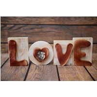 New Holzaufschrift Love Mit Einer Dekoration Rassehund in Der Buchstabe O - Bordeauxdogge New Holzaufschrift Love Mit Einer Dekoration Rassehund in Der Buchstabe O - Bordeauxdogge von ARTDOGshop