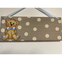 Teddybär Namensschild, Kinderzimmer Dekor, Teddy Bär Baby Kindernamen Handgemalt von ARTDesignsMI