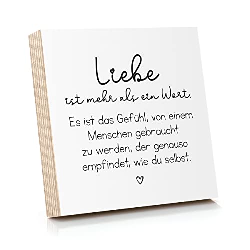 ARTFAVES® Holzbild mit Spruch - Liebe ist mehr als ein Wort | Deko Geschenk zum Thema Liebe/Freundschaft/Familie/Größe: 14,8 x 14,8 cm von ARTFAVES