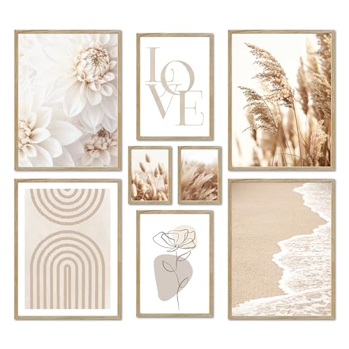 ARTFAVES® Poster Set - BEIGE SOFTNESS - mehrteilige Wanddeko Wohnzimmer & Schlafzimmer - 8 moderne Wandbilder Abstrakte Formen, Pampasgras, Blüte, beige, Meer - mit Rahmen Eiche von ARTFAVES