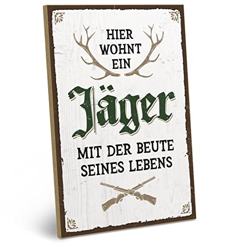 ARTFAVES® Holzschild mit Spruch - Hier wohnt EIN Jäger | Shabby Chic Vintage Schild | Deko Geschenk zum Thema Trends, witzige Sprüche | Größe: 19 x 28 cm ARTFAVES® Holzschild mit Spruch - Hier wohnt EIN Jäger | Shabby Chic Vintage Schild | Deko Geschenk zum Thema Trends, witzige Sprüche | Größe: 19 x 28 cm von ARTFAVES