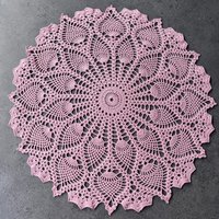 Häkeldeckchen Rund 45 cm, Ananasmuster, Zierdeckchen, Rosa, Boho, Kunsthäkeln, Wunderschön von ARTHummeln