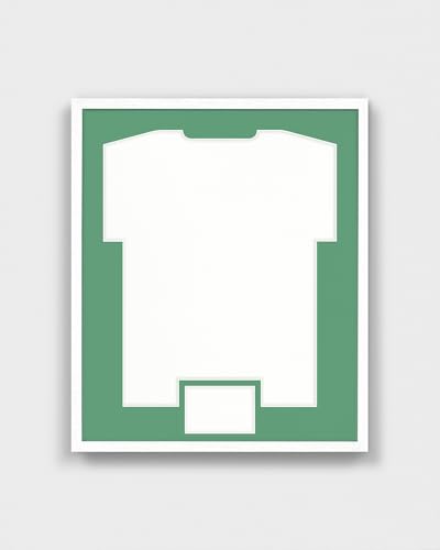 ARTIS - Bilderrahmen für Trikot - Trikotrahmen Fußball aus Holz - Objektrahmen 52,5x62,5x3 cm - Handball, Volleyball Trikot Rahmen – Jersey Frame für Sporttrikots – Frametheshirt Basic Weiss von ARTIS MATEUSZ MATUSZYK