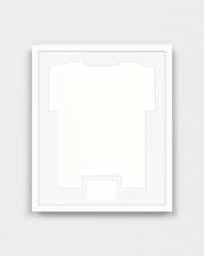 ARTIS Frametheshirt Premium - Trikotrahmen Fußball, Bilderrahmen für Trikot – Objektrahmen - 53,4x63,4x5 cm - Holz-Rahmen in Weiss - Trikotrahmen Handball, Volleyball, Sporttrikots - Jersey Frame von ARTIS MATEUSZ MATUSZYK