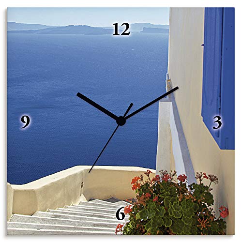 ARTLAND Wanduhr ohne Tickgeräusche Leinwand Quarzuhr 30x30 cm Quadratisch Lautlos Strand Meer Santorini Urlaub Griechenland Maritim T9RD von ARTLAND