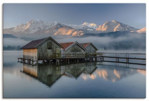 ARTland Leinwandbilder Wandbild Bild auf Leinwand 90x60 cm Wanddeko Landschaften Berge Idyll See Spiegel Bootshaus Steg Nebel Bayern U4TU von ARTLAND