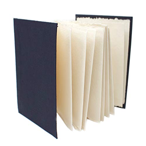 Artway Indigo - Baumwoll Rag Papier Skizzenbuch - Konzertina A5 Hochformat - 36 Seiten/18 Blätter aus 250gsm Mittlere Textur 100% Baumwoll Rag Papier - 100% Handgemachtes, Weiß von ARTWAY