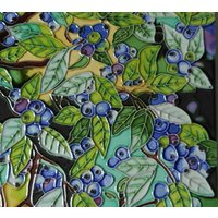 Blaubeeren Handbemalte Keramik Kunst Fliese 8 X Zoll Mit Staffelei Zurück Blaubeeren Handbemalte Keramik Kunst Fliese 8 X Zoll Mit Staffelei Zurück von ARTWORKSONTILE