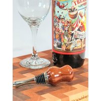 Weinflaschenverschluss Holz Und Edelstahl, Bubinga Handgefertigt Von Ash Woodshops Tolle Geschenke Für Den Weinliebhaber Sie Oder Ihn von ASHWoodshops