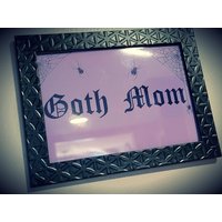 Goth Mama Wanddeko von ATScustomoddities