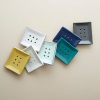 Fair-Trade Handgemachte Glasierte Steingut Rechteckige Seifenschale von AURAQUEDesign