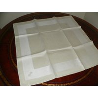 12 Servietten Beige Leinen-Servietten, 56 cm Mit Randstreifen Und Monogramm von AVIVB