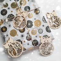 Personalisierter Holzanhänger Weihnachten - Christbaumschmuck & Geschenkidee von AWmadewithlove