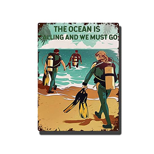Vintage Scuba Diving The Ocean is Calling and We Must Go Poster Metall Aluminium Blechschild 20,3 x 15,2 cm Wanddekoration Vintage Scuba Diving The Ocean is Calling and We Must Go Poster Metall Aluminium Blechschild 20,3 x 15,2 cm Wanddekoration von AXHNG