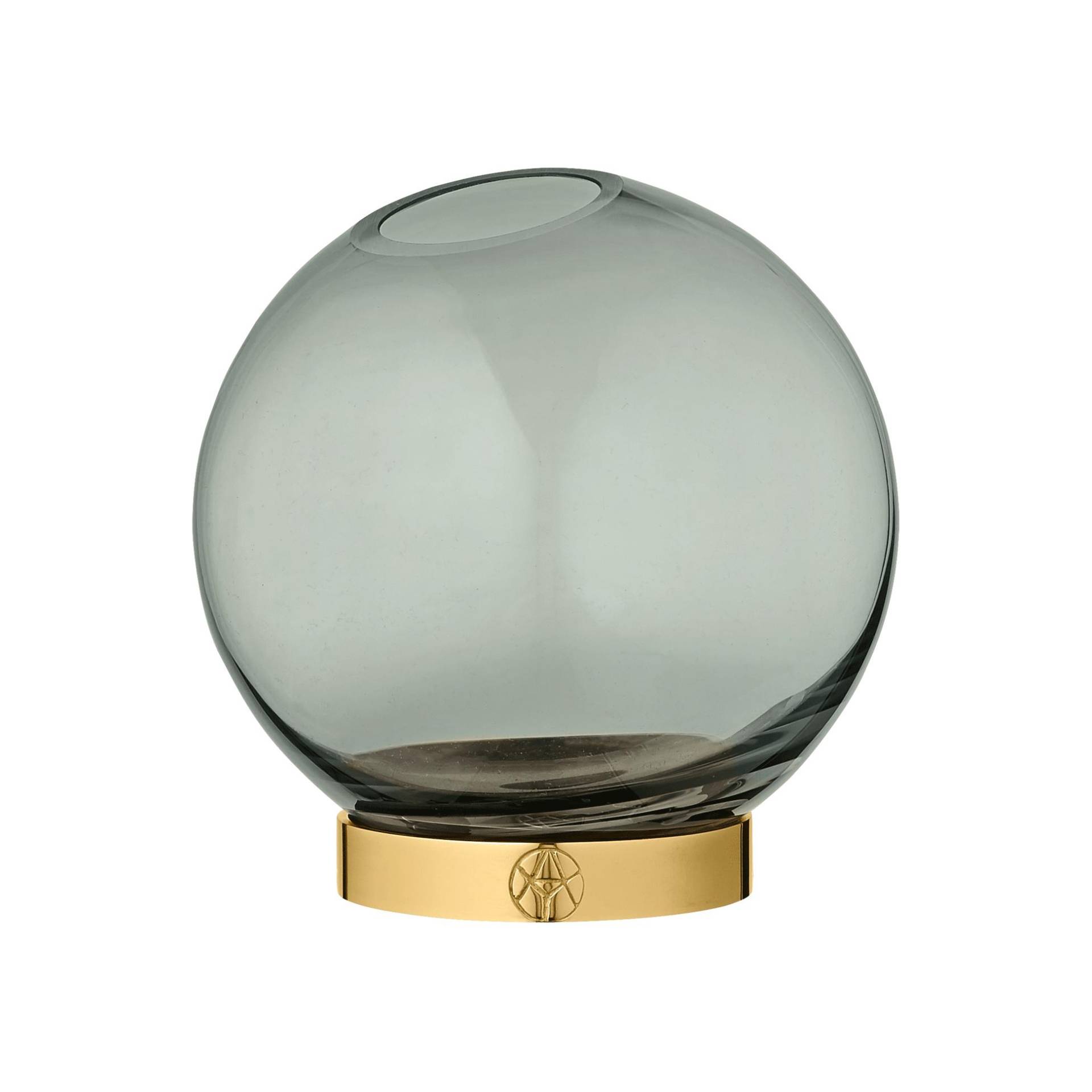 AYTM - Globe Vase Ø 10cm - waldgrün, gold/H 10cm x Ø 10cm von AYTM