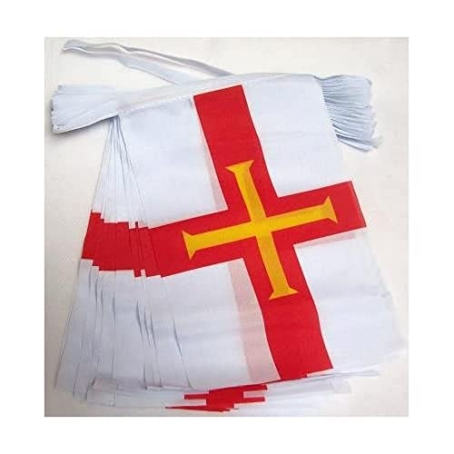 FAHNENKETTE GUERNESEY 12 meter mit 20 flaggen 45x30cm- ENGLISCHE Girlande Flaggenkette 30 x 45 cm AZ FLAG von AZ FLAG