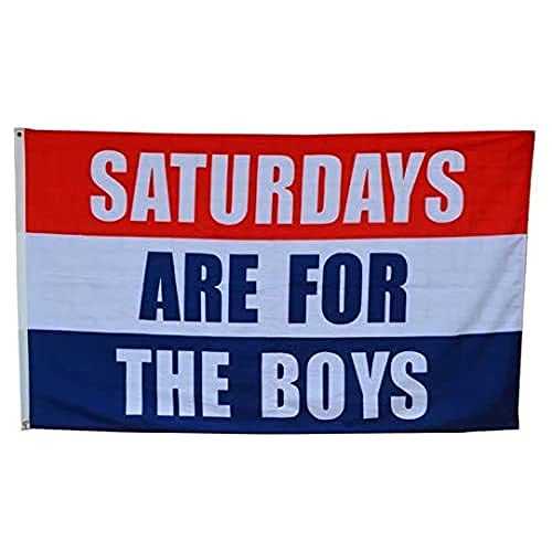 AZ FLAG - Flagge Samstage sind für die Jungen - 150x90 cm - Saturdays Are for The Boys Fahne 100% Polyester mit Messing-Ösen - UV-beständig - Vives Farben - 110g von AZ FLAG