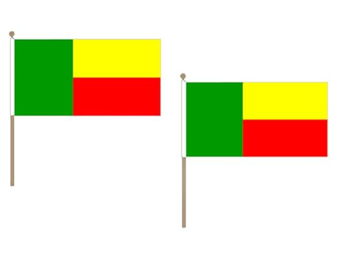 STOCKFLAGGE BENIN 45x30cm mit holzmast - 10 stück BENINISCHE STOCKFAHNE 30 x 45 cm - flaggen AZ FLAG von AZ FLAG