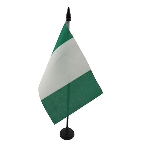 AZ FLAG TISCHFLAGGE Nigeria 15x10cm - NIGERIANISCHE TISCHFAHNE 10 x 15 cm - flaggen von AZ FLAG