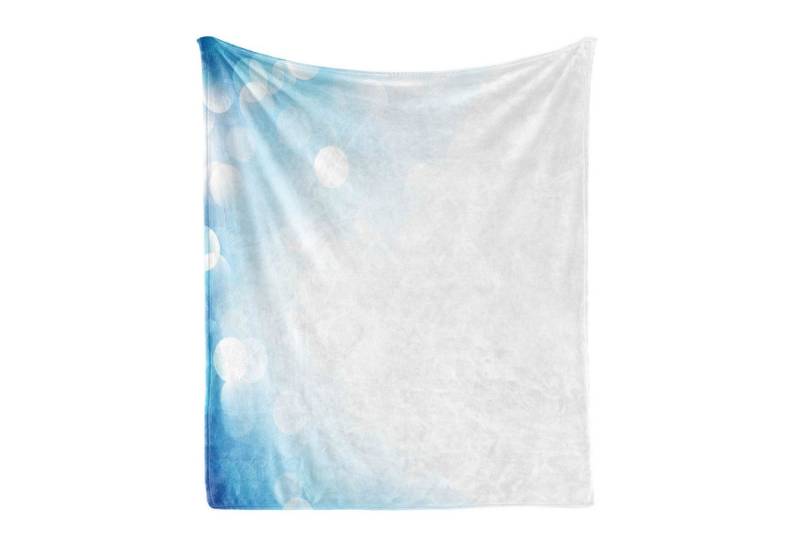 Wohndecke Gemütlicher Plüsch für den Innen- und Außenbereich, Abakuhaus, Blau Gradient-Effekt Unscharfe Spots Wohndecke Gemütlicher Plüsch für den Innen- und Außenbereich, Abakuhaus, Blau Gradient-Effekt Unscharfe Spots von Abakuhaus