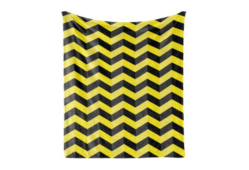 Wohndecke Gemütlicher Plüsch für den Innen- und Außenbereich, Abakuhaus, Yellow Chevron Warnschild Wohndecke Gemütlicher Plüsch für den Innen- und Außenbereich, Abakuhaus, Yellow Chevron Warnschild von Abakuhaus